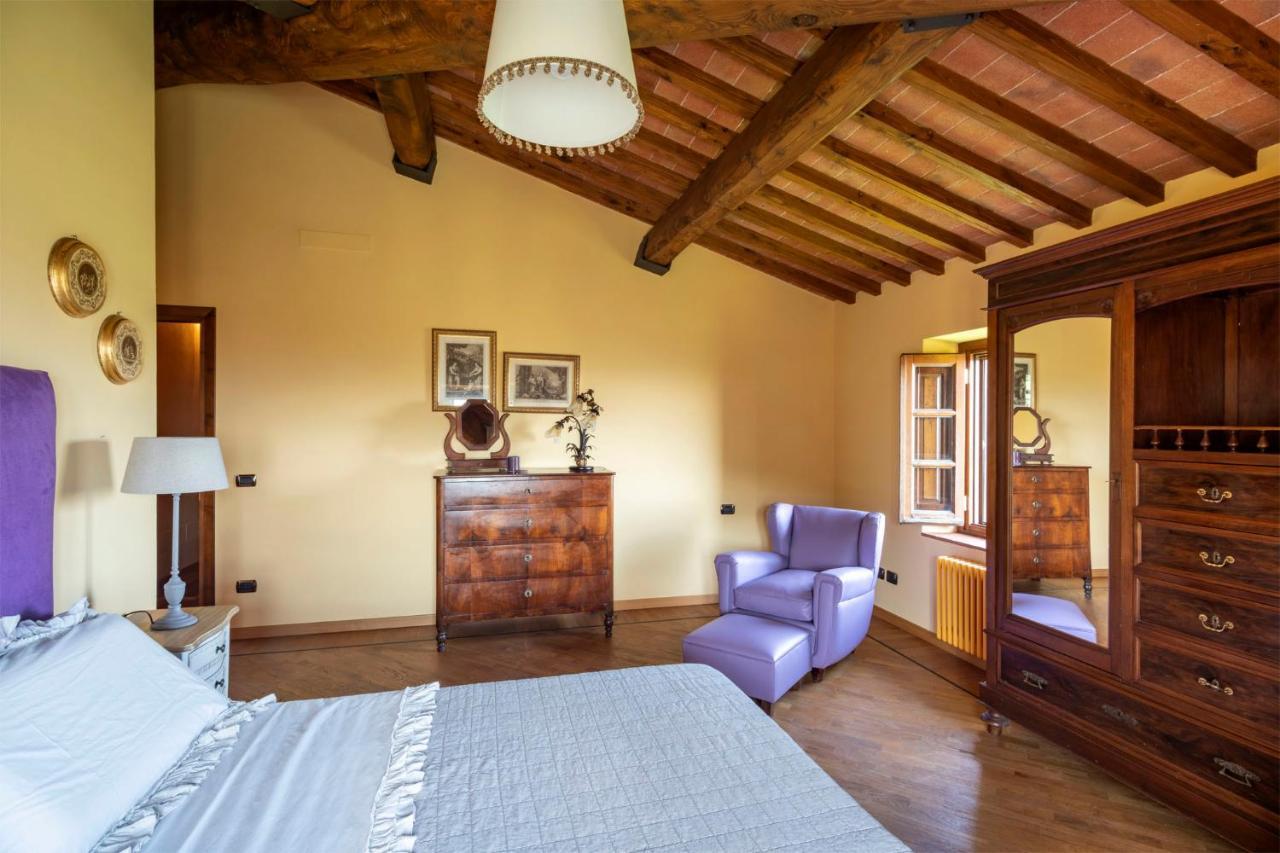 Casa Loretta, Your Luxurious Getaway With Stunning Views Nievole Bagian luar foto