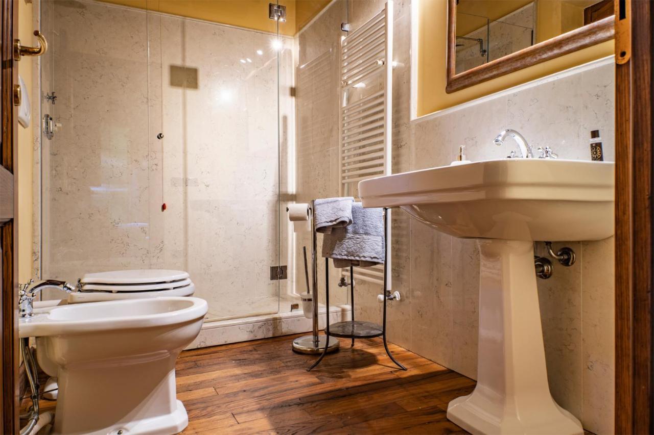Casa Loretta, Your Luxurious Getaway With Stunning Views Nievole Bagian luar foto