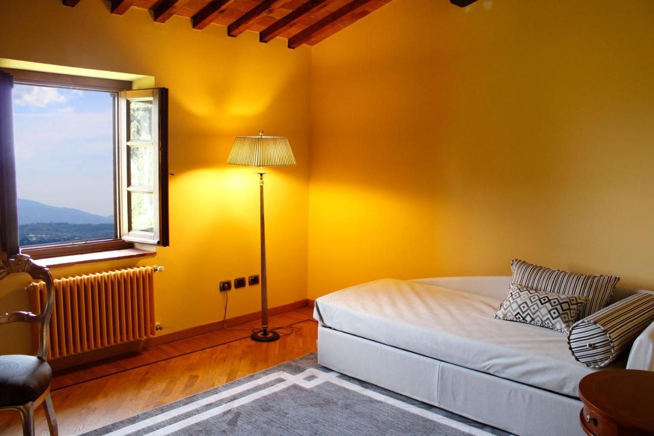 Casa Loretta, Your Luxurious Getaway With Stunning Views Nievole Bagian luar foto