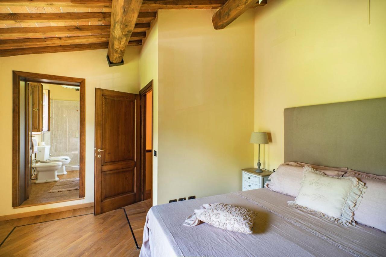 Casa Loretta, Your Luxurious Getaway With Stunning Views Nievole Bagian luar foto