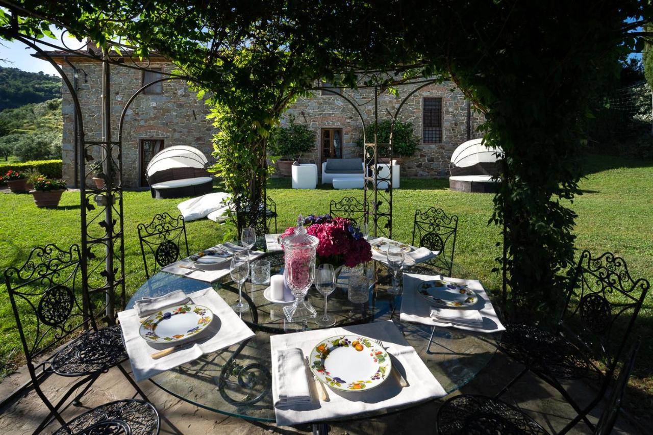 Casa Loretta, Your Luxurious Getaway With Stunning Views Nievole Bagian luar foto