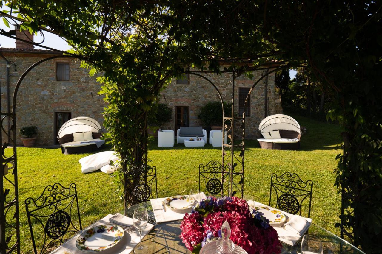 Casa Loretta, Your Luxurious Getaway With Stunning Views Nievole Bagian luar foto